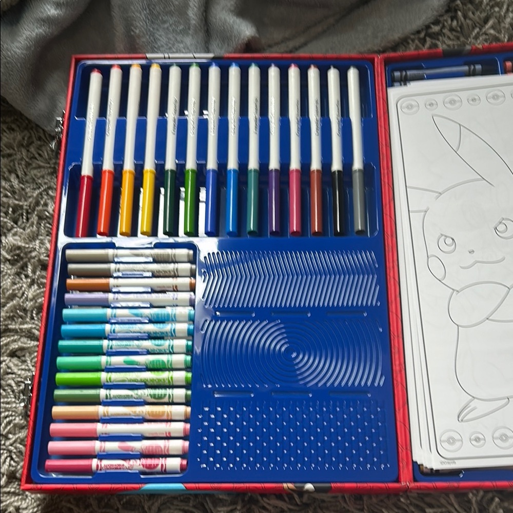 Pokémon crayola coloring, brand new - Picture 2 of 4